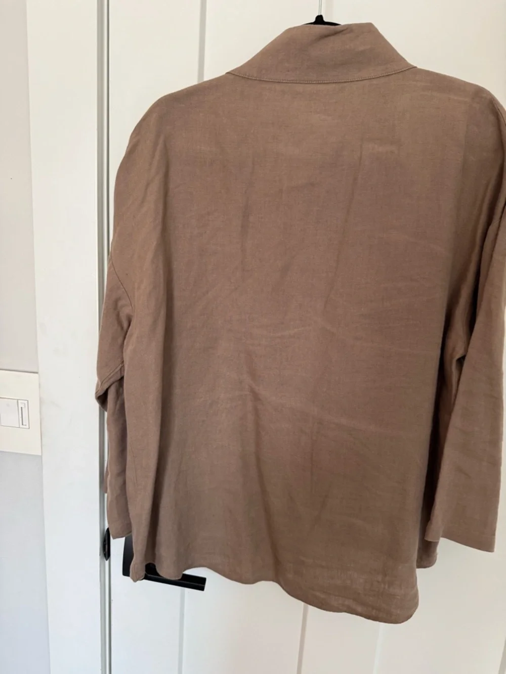 Zara 100% Linen Mock Neck Blouse in brown. Size M. EUC. - Picture 5 of 5